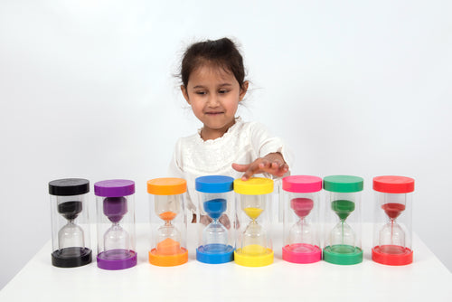 30-minute sand timer set with multiple clear hourglasses and colored bases