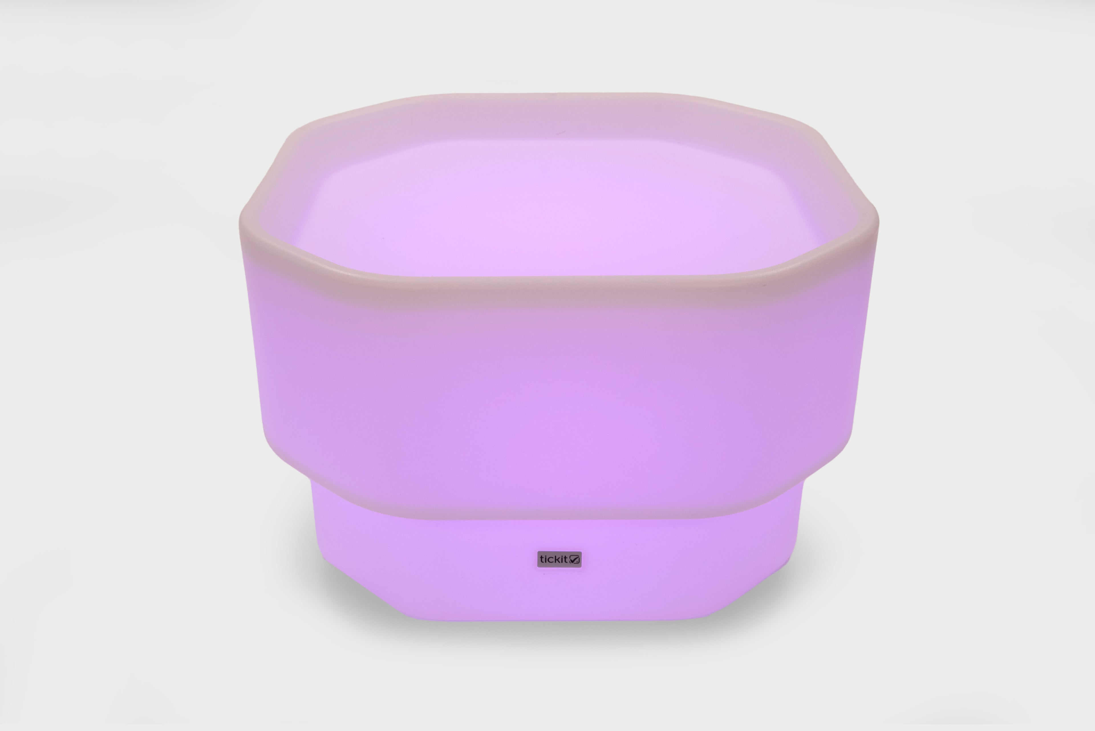 Lilac mini round table with glow base and small center logo