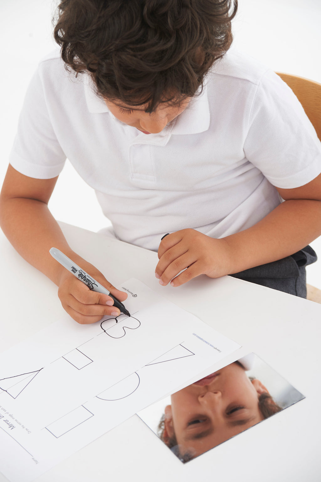 Double-sided mirror sheet, 150 x 100 mm, marked outlines for crafting