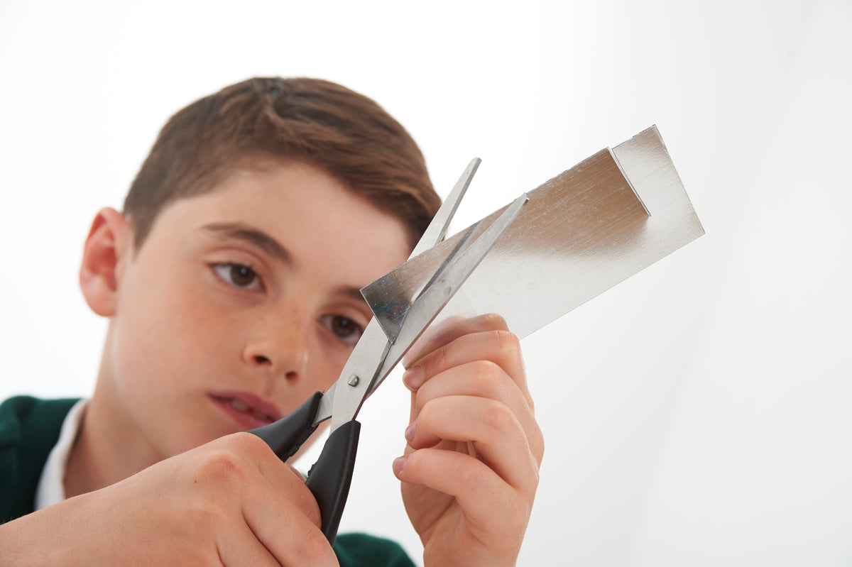 Double-sided mirror sheet, 150 x 100 mm, cut with scissors