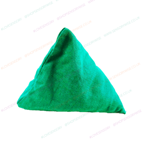 Cotton pyramid bean bag in green