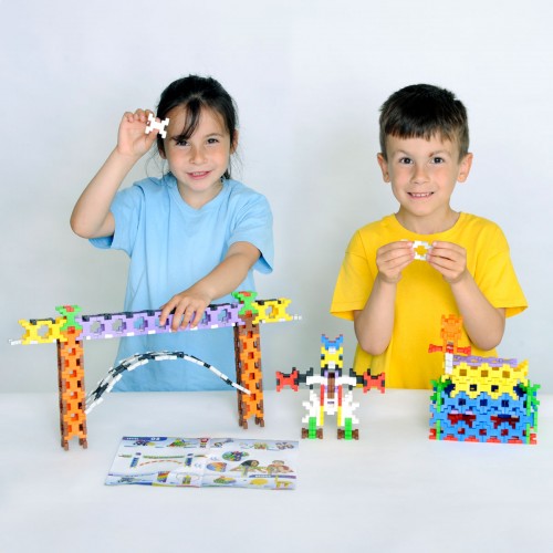 Incastro 250-piece building block set with colorful character models and parts