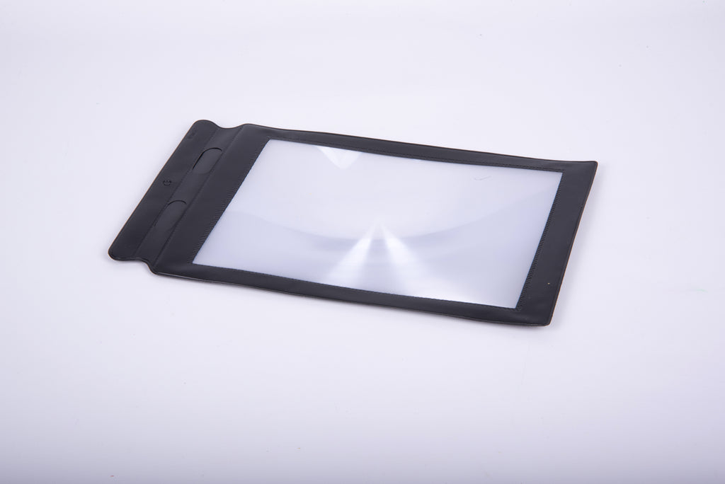 Black rectangular sheet magnifier with a handle and clear viewing panel