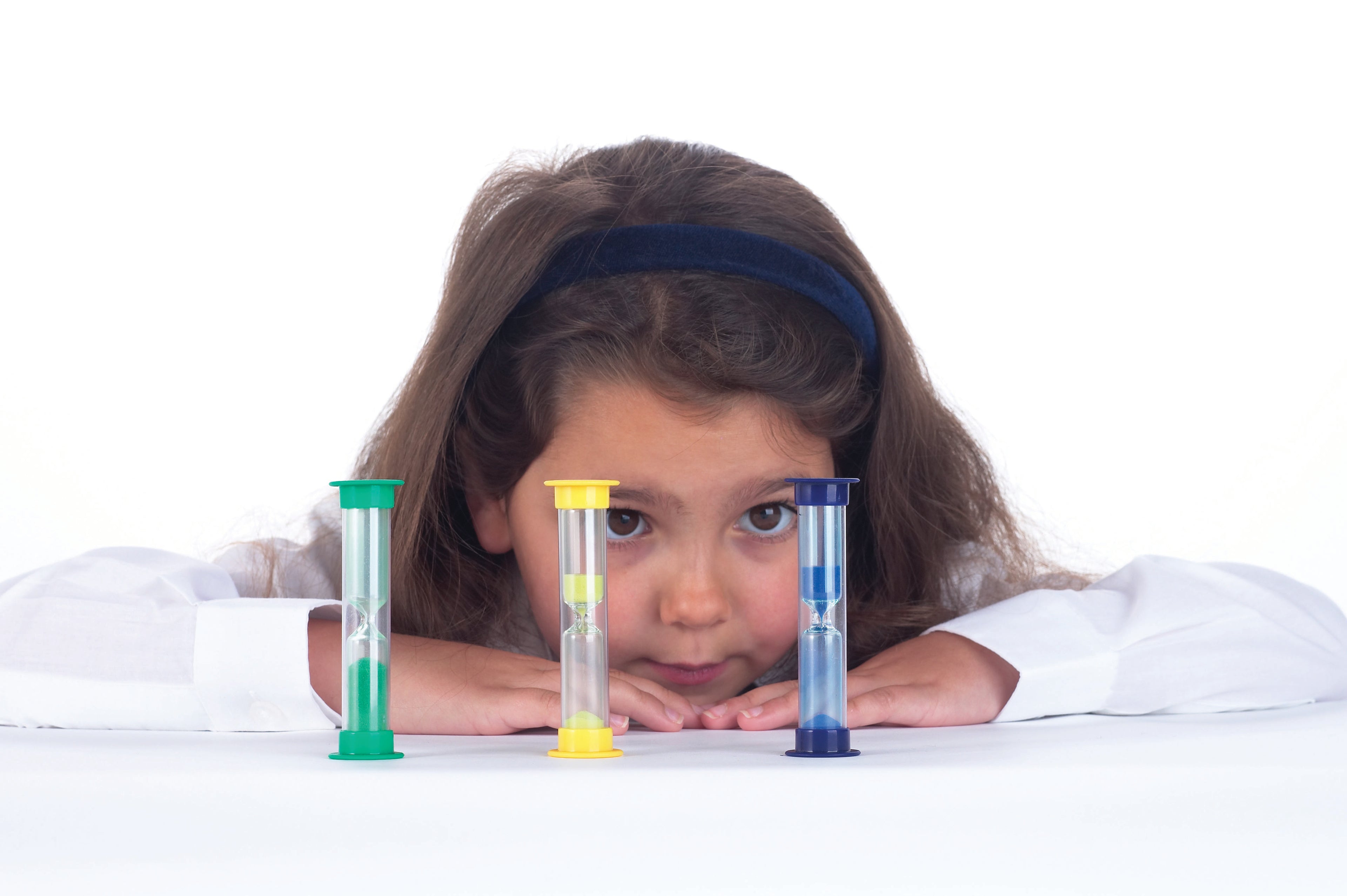 Mini sand timers: three small hourglasses in green, yellow, and blue