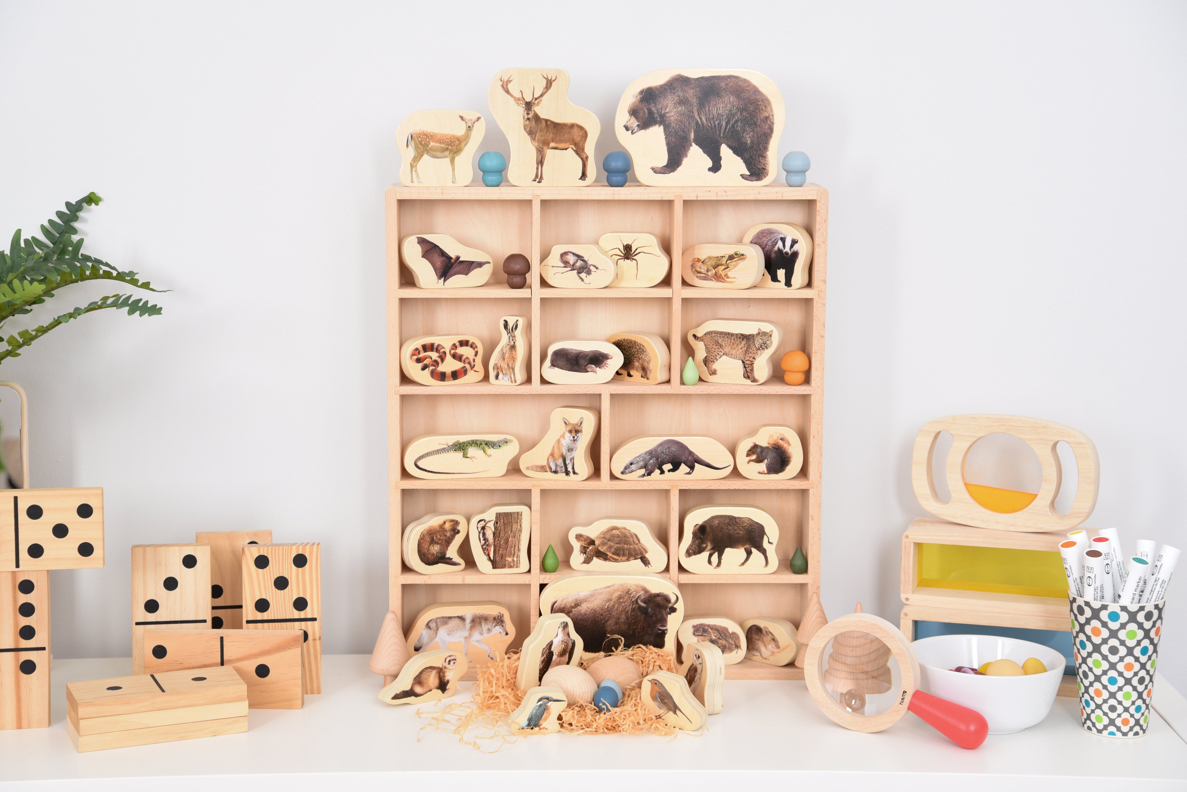 Wooden 14-slot sorting tray with divided compartments and animal figures